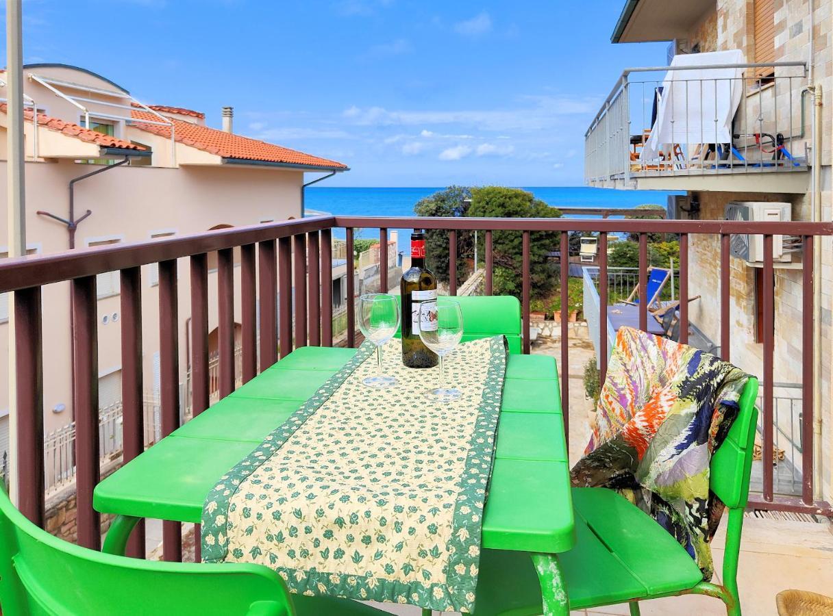 Le Dune Sea View Apartments - Futura Cav Σαν Βιντσέντσο Εξωτερικό φωτογραφία